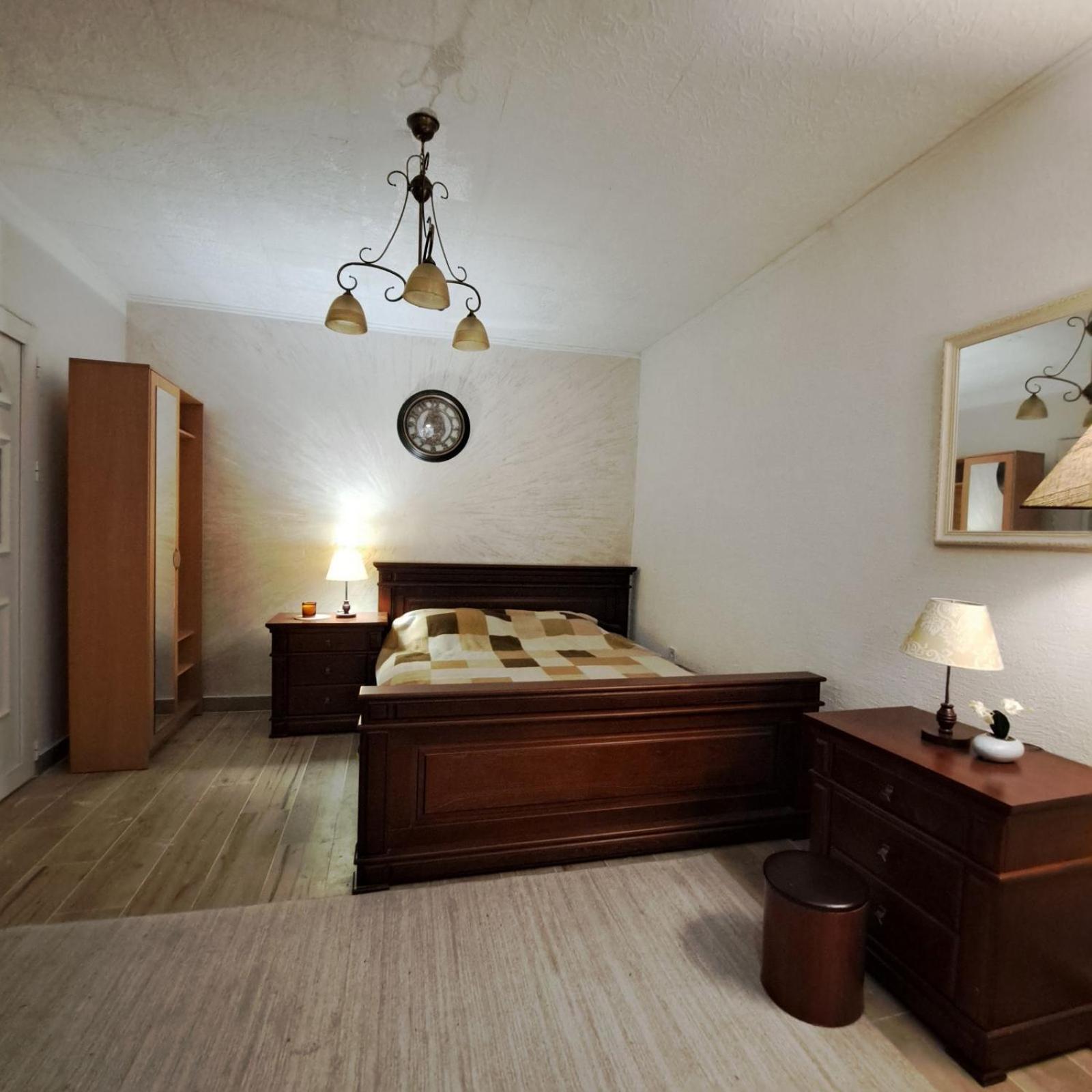 Unique Apartment Centar ポドゴリツァ エクステリア 写真